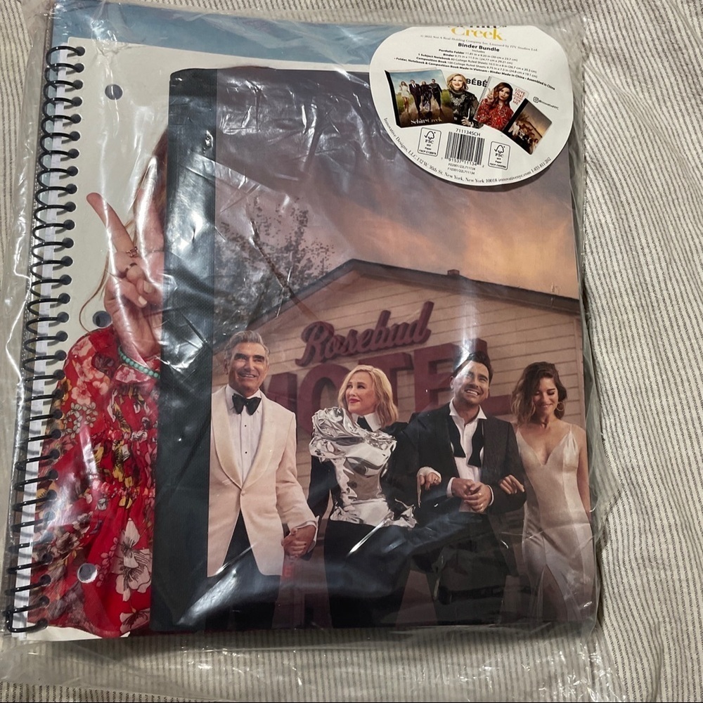Schitt's Creek ~ Bundle binder folder notebook 4-piece set ~ 2022